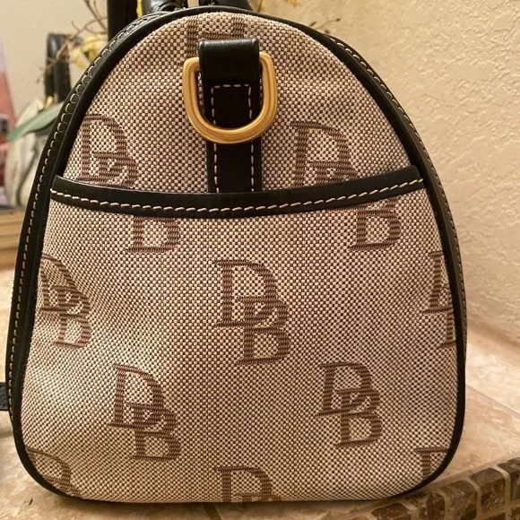 Dooney & Bourke Jacquard Barrel Bag - Picture 7 of 13